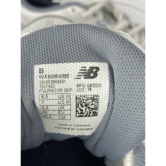 Woman's Sneakers & Athletic Shoes New Balance WX608WB5 8.5B - Picture 8 of 8